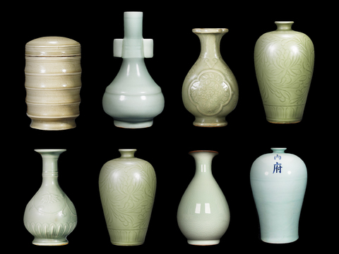 Chinese Porcelain Bottle