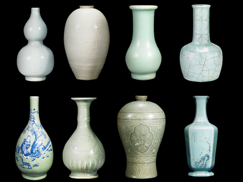 Chinese Porcelain Bottle