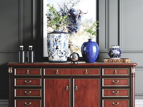 European-style Solid Wood Sideboard