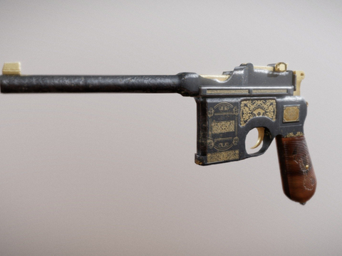 C96 Mauser Pistol