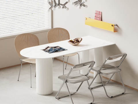 Leolux Dining Table and Chair