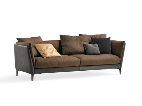 Poltrona Frau double sofa