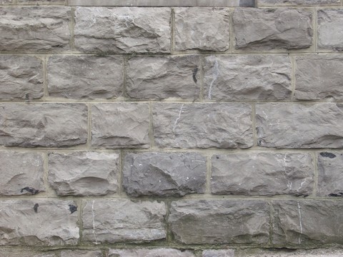 Dry hanging stone wall