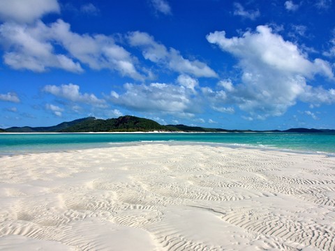 blue sea and blue sky