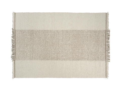 Beige tassel carpet