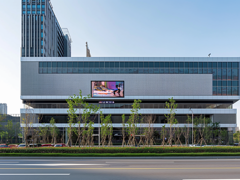 Street road daytime exterior view