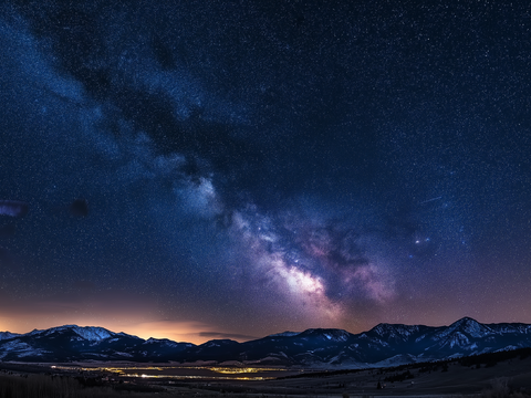 Natural scenery night view