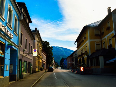 Daytime Street View