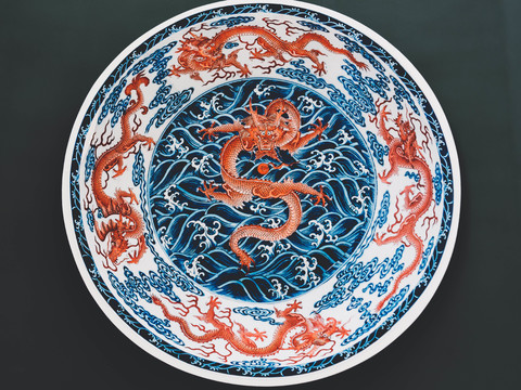 Blue and white porcelain dragon plate