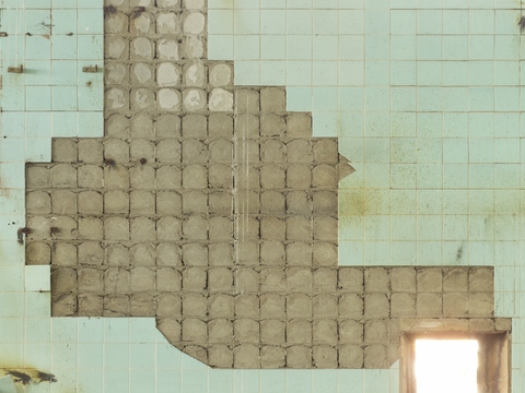 Broken Tile