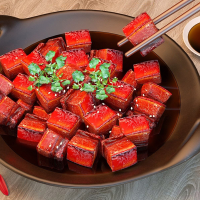 Braised pork in casserole