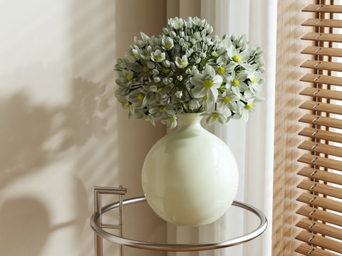 Vase floral arrangement