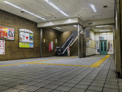 Industrial wind subway station