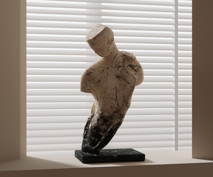Sculpture Modern Humanoid Sculpture