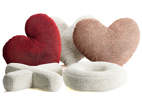 Modern cream style love pillow
